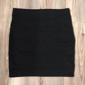 Forever 21 Black Stretchy Pencil Skirt